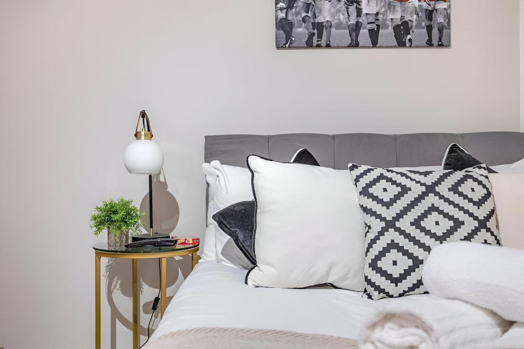 Cozy Vibes Minimalist Studio Stay Londra Exterior foto