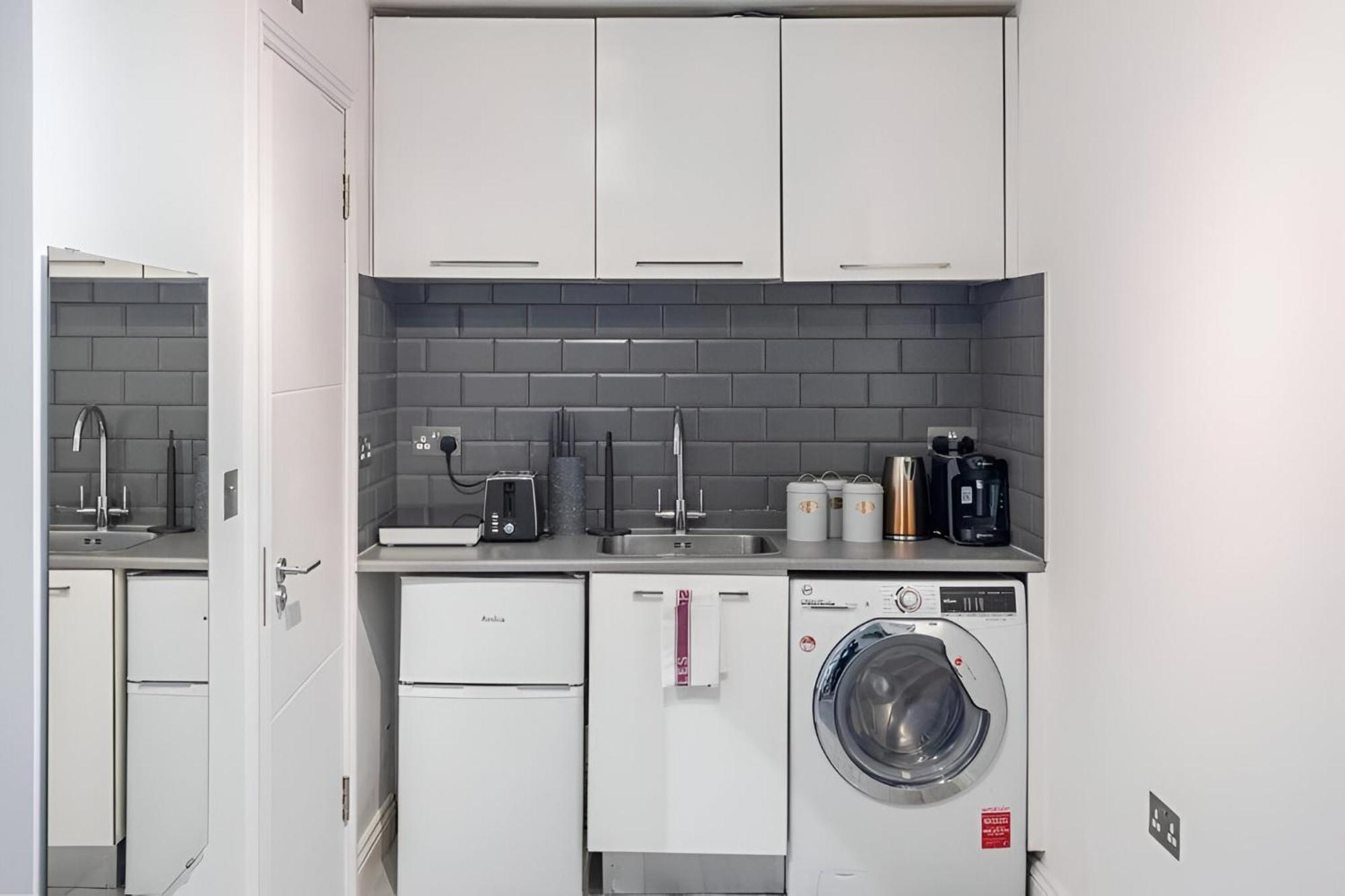 Cozy Vibes Minimalist Studio Stay Londra Exterior foto